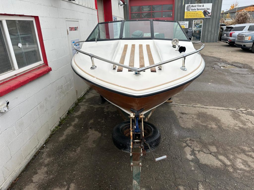 Used 1978 Rendova V1700 | 21570038870 | Stampede Auto