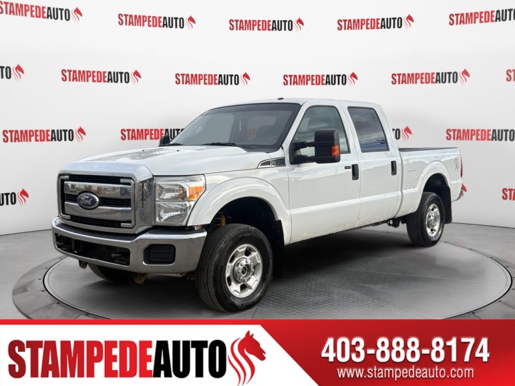 2012 Ford Super Duty F-350 SRW XLT | 4X4 | SUPER CREW CAB | V8 | POWER SEAT | STEERING WHEEL CONTROLS | Stampede Auto