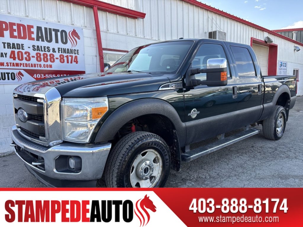 2016 Ford Super Duty F-350 SRW XLT | 6.7L DIESEL | CREW CAB | 4WD | BED LINER | Stampede Auto