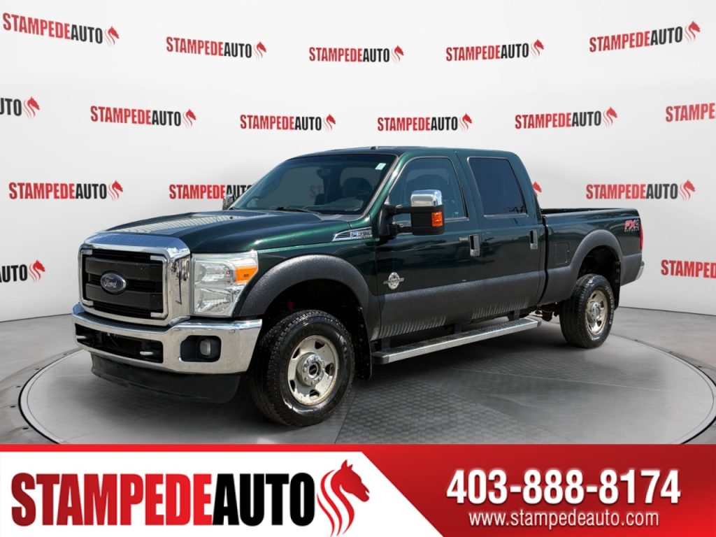 2016 Ford Super Duty F-350 SRW XLT | 6.7L DIESEL | CREW CAB | 4WD | BED LINER | Stampede Auto