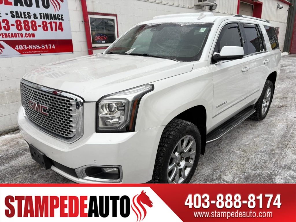 2017 GMC YUKON Denali | AWD | LEATHER | SUNROOF | HEATED/COOLED SEATS | V8 | BLUETOOTH | POWER HATCH | 7 PASSENGER | REAR DVD | Stampede Auto