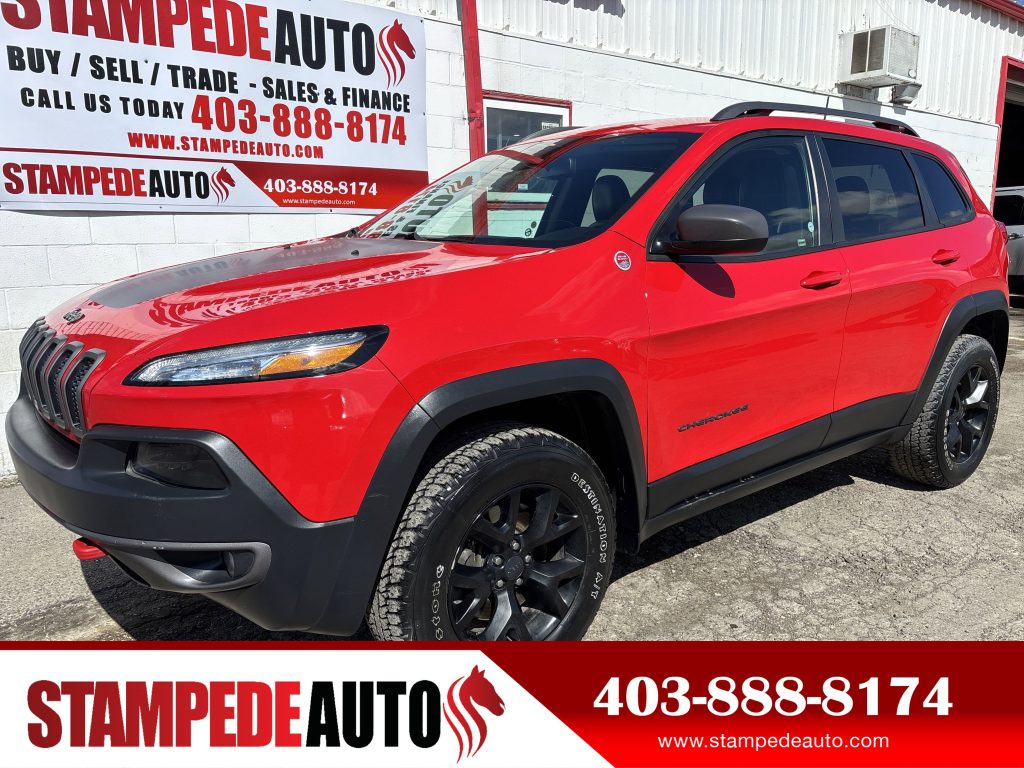 2017 Jeep Cherokee TRAILHAWK | 4X4 | LEATHER HEATED SEATS | 3.2L | Stampede Auto