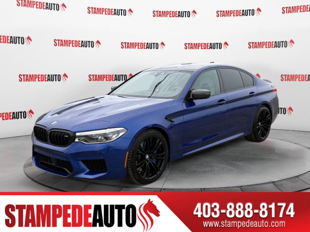 2018 BMW M5 CARBON ROOF | 360 CAMERA | HEATED & COOLED MASSAGE SEATS | LEATHER BUCKET SEATS | ALCANTARA HEADLINER | BOWERS & WILKINS STEREO | CARBON FIBRE INTERIOR | Stampede Auto