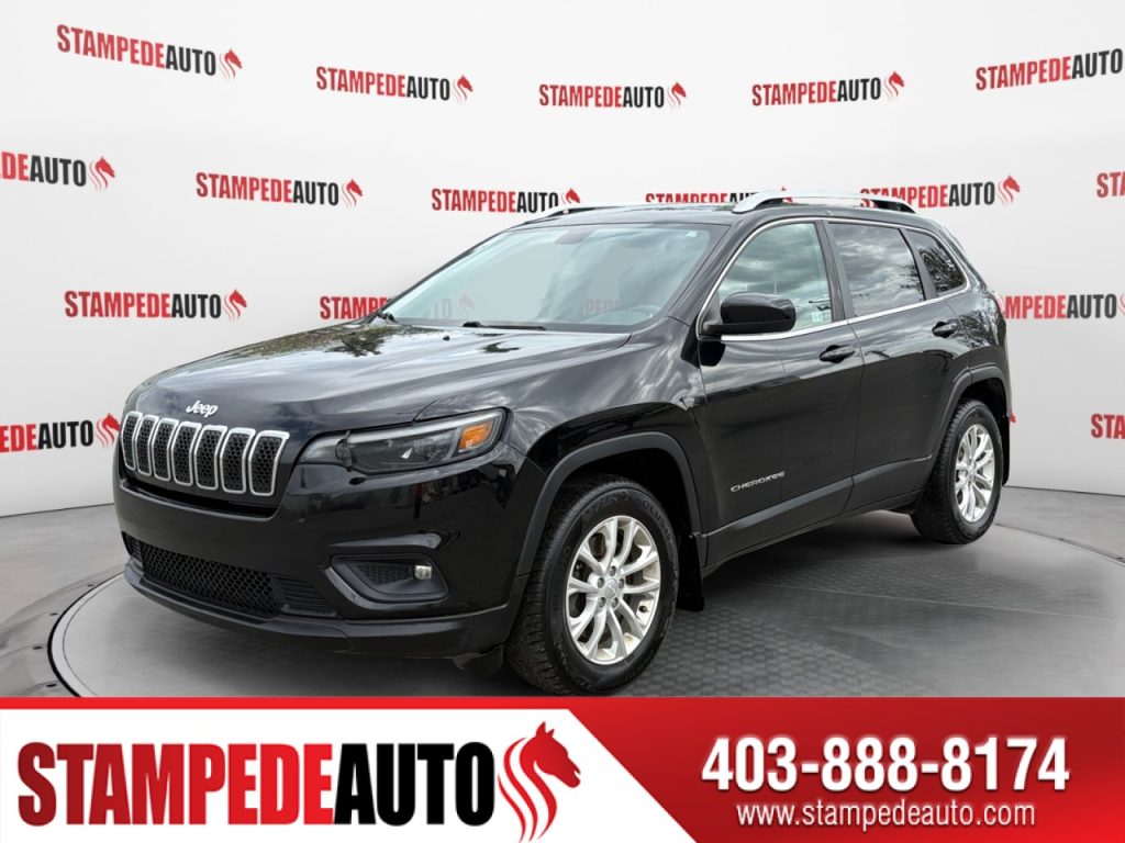 2020 Jeep Cherokee Altitude | V6 | AWD | DUAL CLIMATE CONTROL | HEATED SEATS | HEATED STEERING WHEEL | POWER SEAT | REMOTE START | POWER TAILGATE | BLUETOOTH | STEERING WHEEL CONTROLS | Stampede Auto