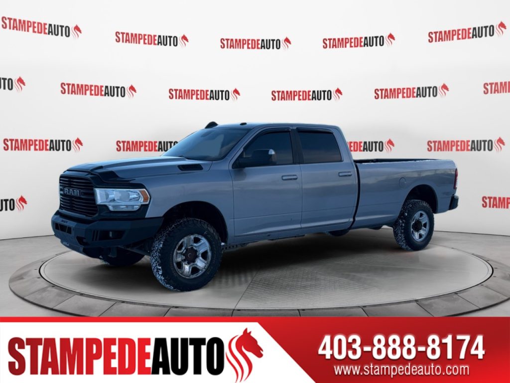 2020 Ram 3500 Big Horn | CUMMINS | 4X4 | LONG BOX | TOW PACKAGE | POWER SEAT | USB | CREW CAB | BLUETOOTH | Stampede Auto