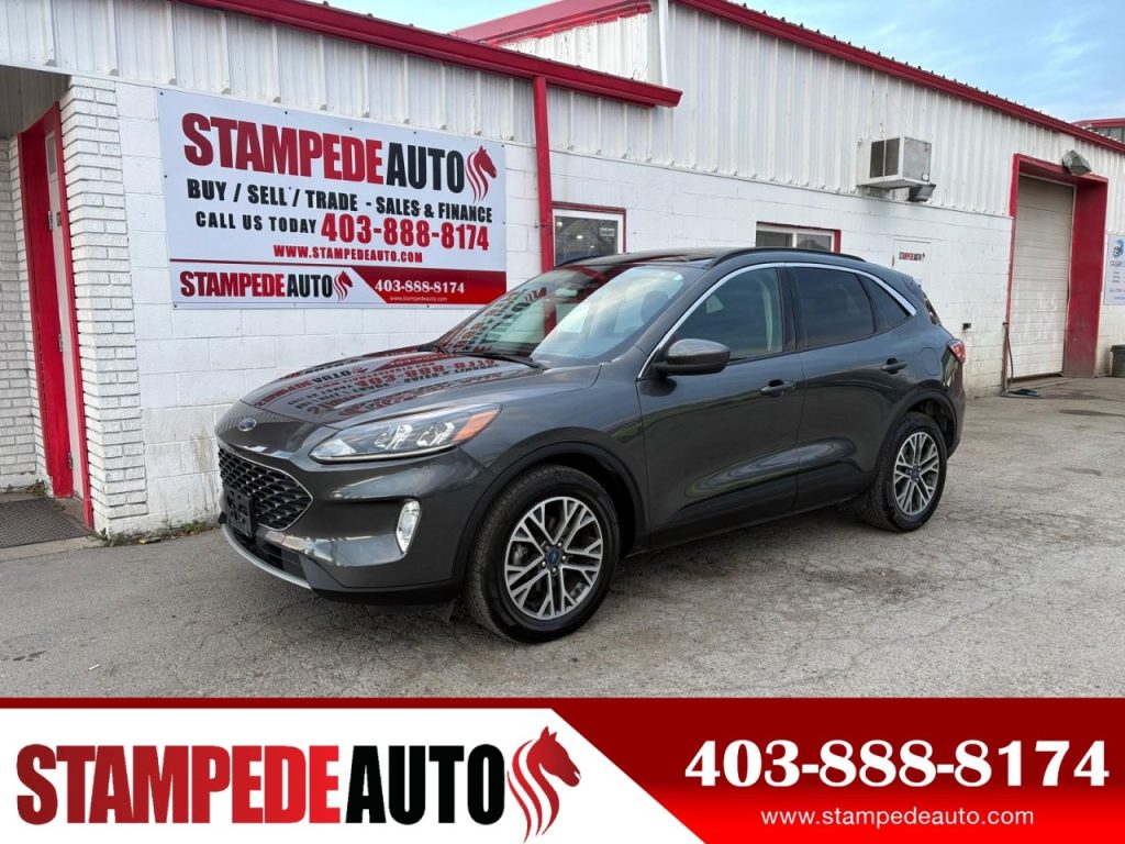 2020 Ford Escape SEL 2.0L AWD | Leather | Panel Roof | Heated Seats | Bluetooth | Alloy Wheels | Power Tailgate | Stampede Auto