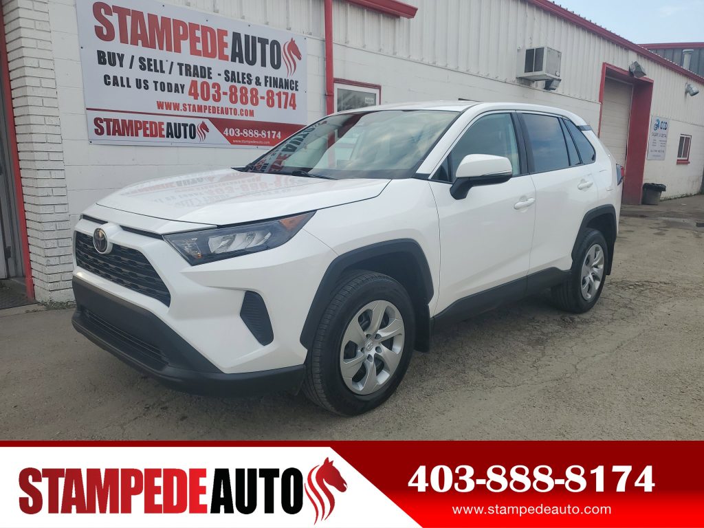 2022 Toyota Rav4 LE | AWD | HEATED SEATS | Stampede Auto