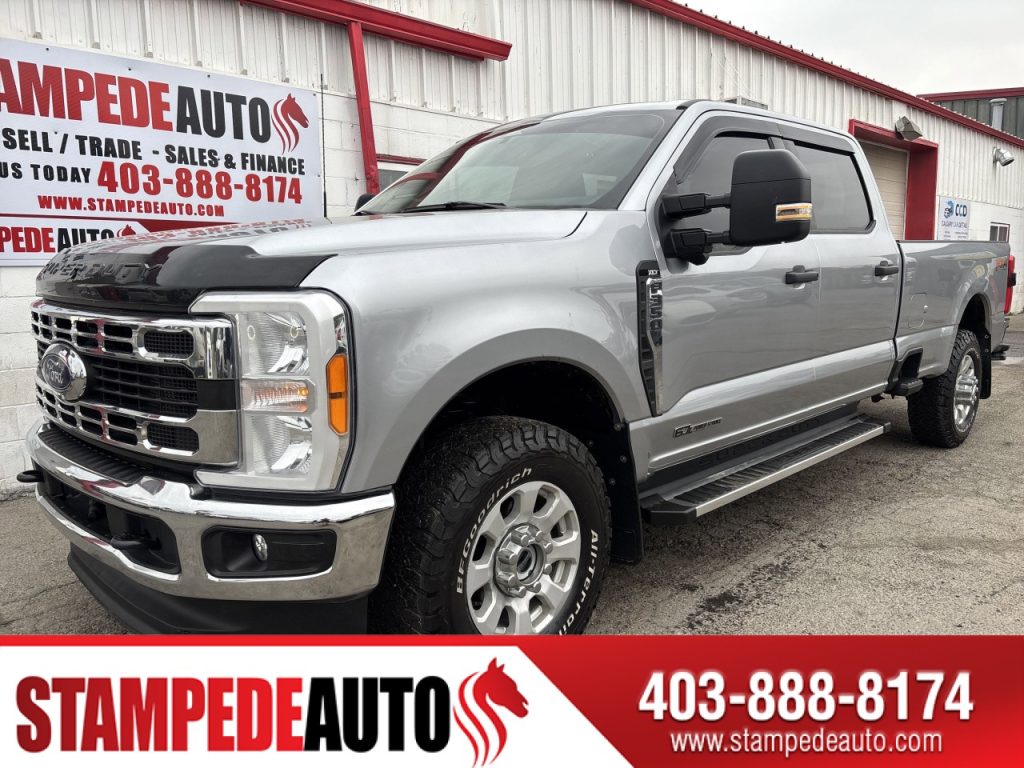 2023 Ford Super Duty F-350 SRW XLT | 6.7L DIESEL | CREW CAB | 8 FOOT BOX | 4WD | LEATHER HEATED SEATS | Stampede Auto