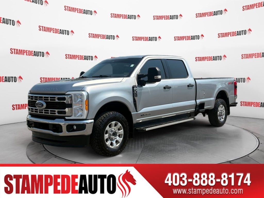 2023 Ford Super Duty F-350 SRW XLT | Stampede Auto