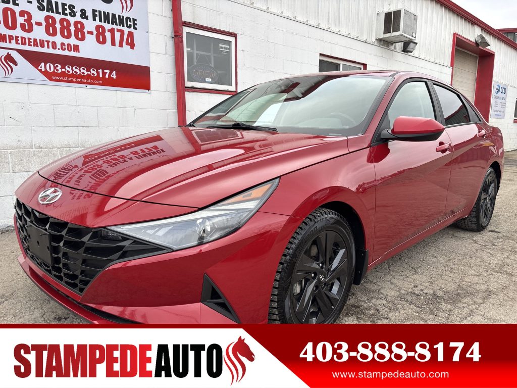 2022 Hyundai Elantra PREFERRED | TECH PACKAGE | HEATED SEATS | 2.0L FUEL EFFICIENT | Stampede Auto