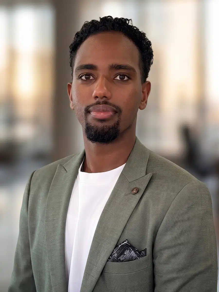 Nahum T. Product Advisor